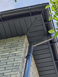 монтаж водостоку