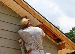 Монтаж схилу покрівлі софітів